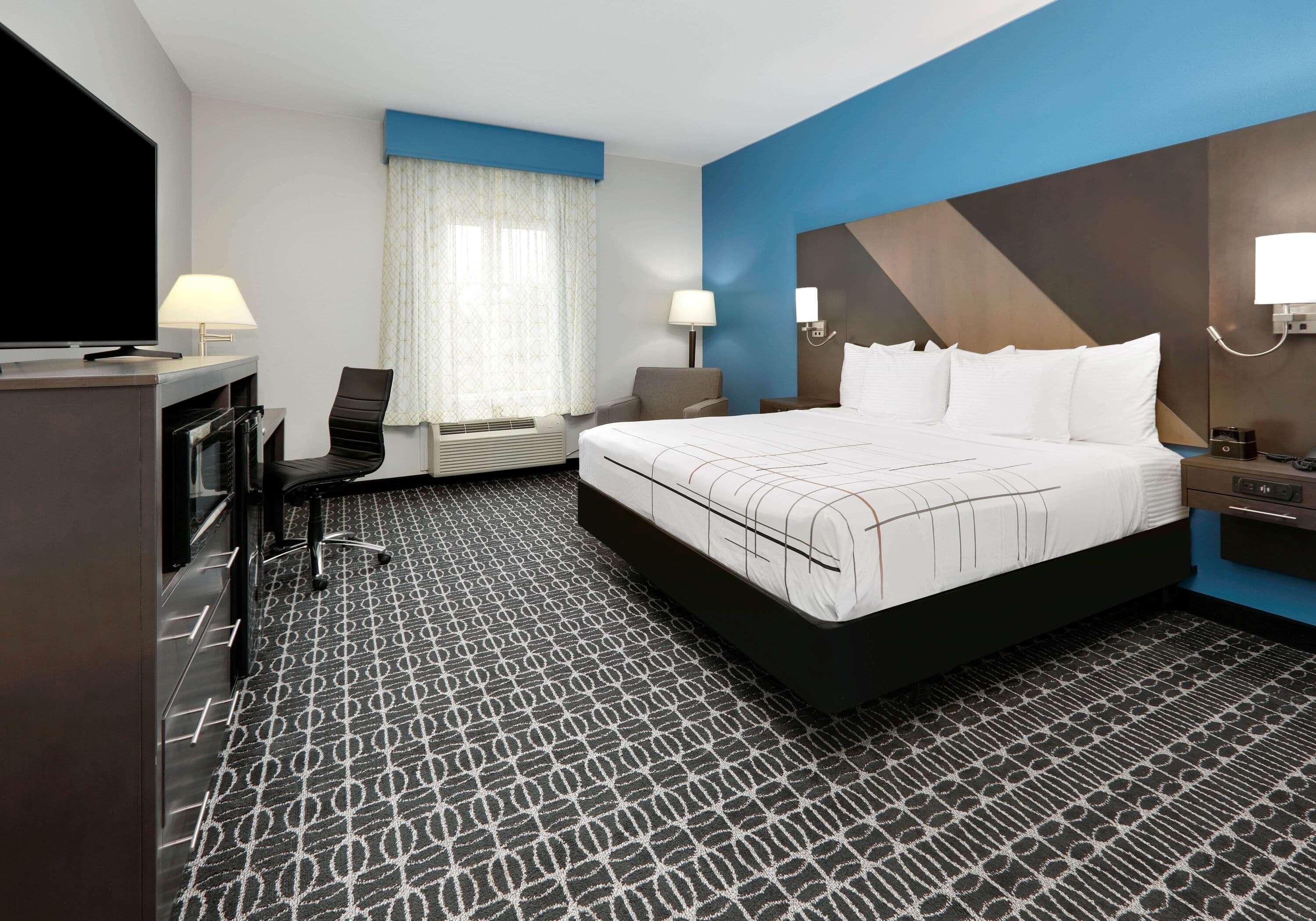 La Quinta By Wyndham Hotel