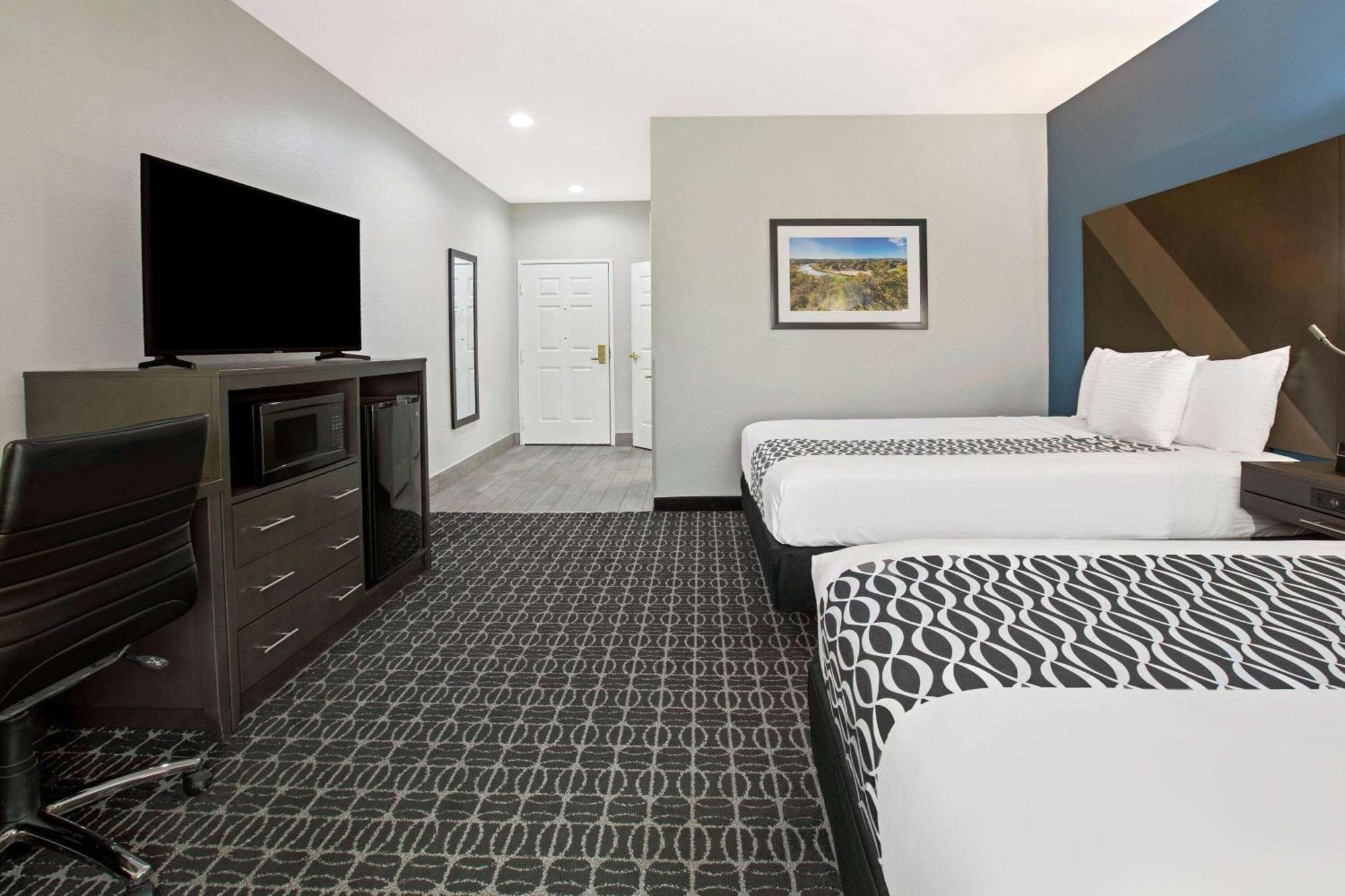 Hotel La Quinta By Wyndham 3*